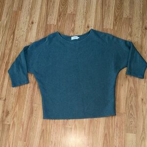 The Reset R Label Ribbed Pullover Top Size  S/M
